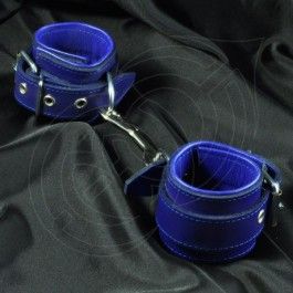 Blue intermediate cuffs